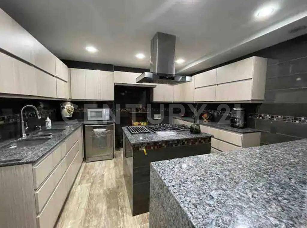 2BR Apartment in Cabeceras de llanogrande (177 m²) - 2
