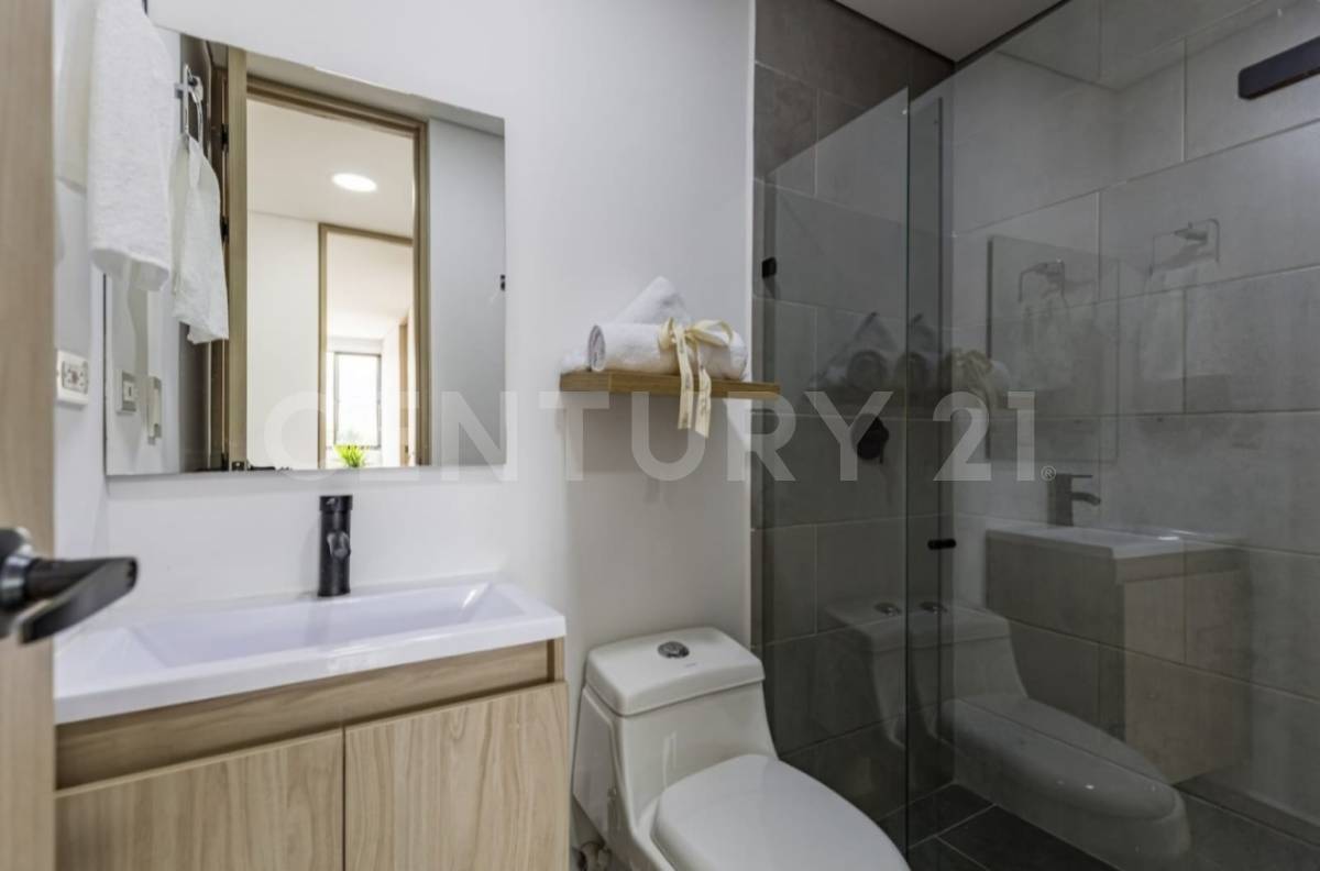 Apartamento en arriendo en Laureles, Medellín · foto 15 de 16