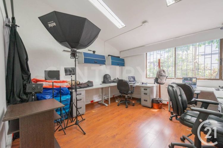 Oficina en arriendo en Las Lomas, Medellín, 420 m² · foto 4 de 23