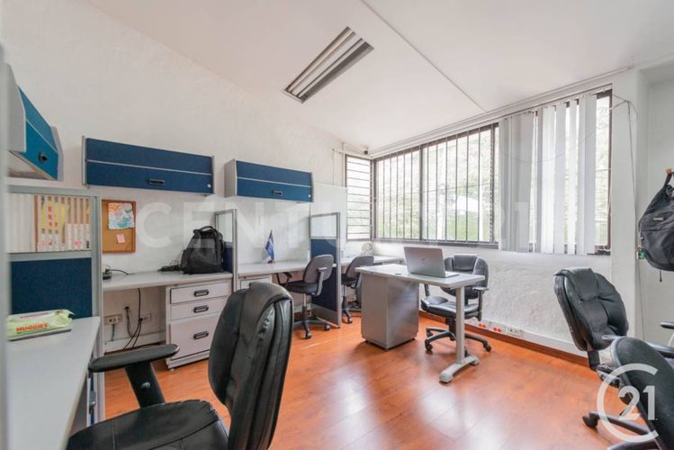 Oficina en arriendo en Las Lomas, Medellín, 420 m² · foto 6 de 23