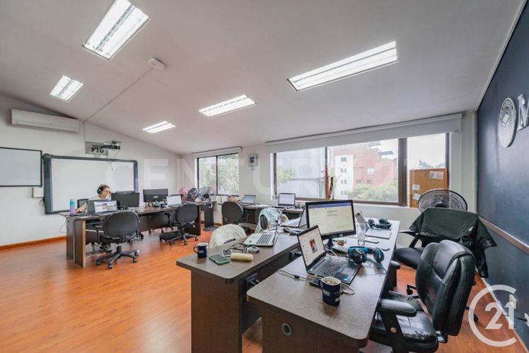 Oficina en arriendo en Las Lomas, Medellín, 420 m² · foto 7 de 23