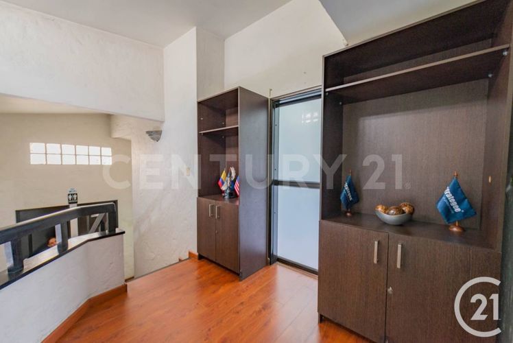 Oficina en arriendo en Las Lomas, Medellín, 420 m² · foto 9 de 23