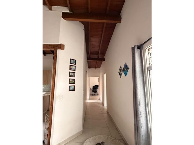 Casa de 4 alcobas en venta en Conquistadores, Medellín, 147 m² · foto 10 de 23