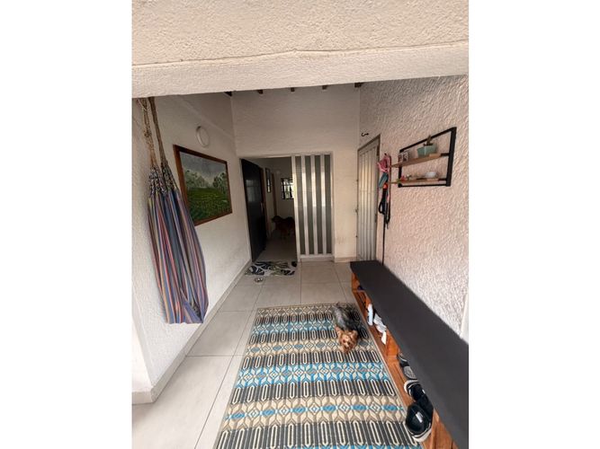 Casa de 4 alcobas en venta en Conquistadores, Medellín, 147 m² · foto 11 de 23