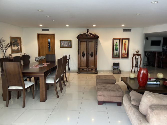 Apartamento de 4 alcobas en venta en Santa Teresita, Cali, 313 m² · foto 2 de 22