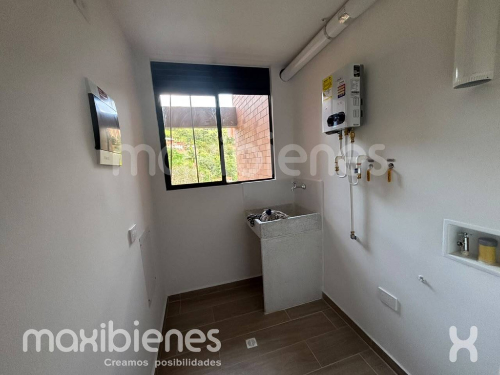 Apartamento en arriendo en Camino Verde, Envigado · foto 15 de 15