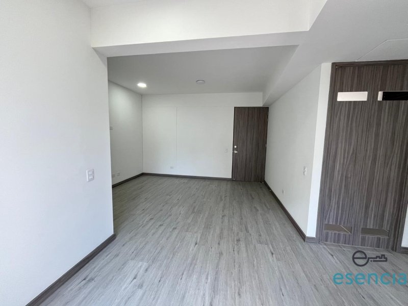 Apartamento en arriendo en Las Palmas, Medellín · foto 3 de 12