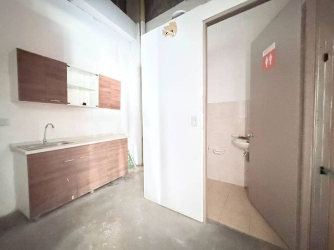 Local en arriendo en Nueva Tequendama, Cali, 150 m² · foto 4 de 7
