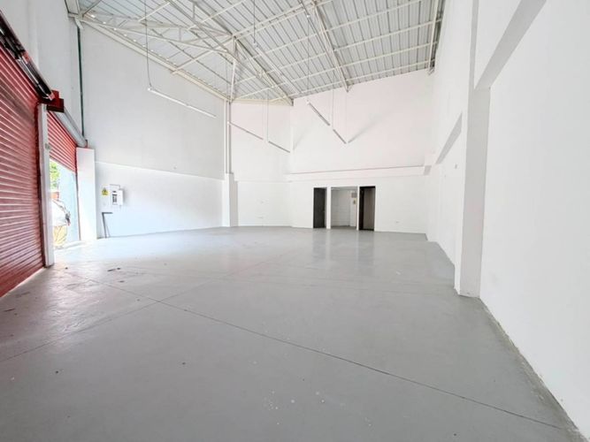 Local en arriendo en Nueva Tequendama, Cali, 150 m² · foto 6 de 7