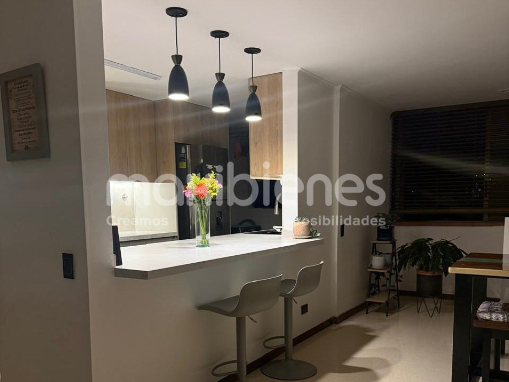 Apartamento en arriendo en El Tesoro, Medellín · foto 6 de 7