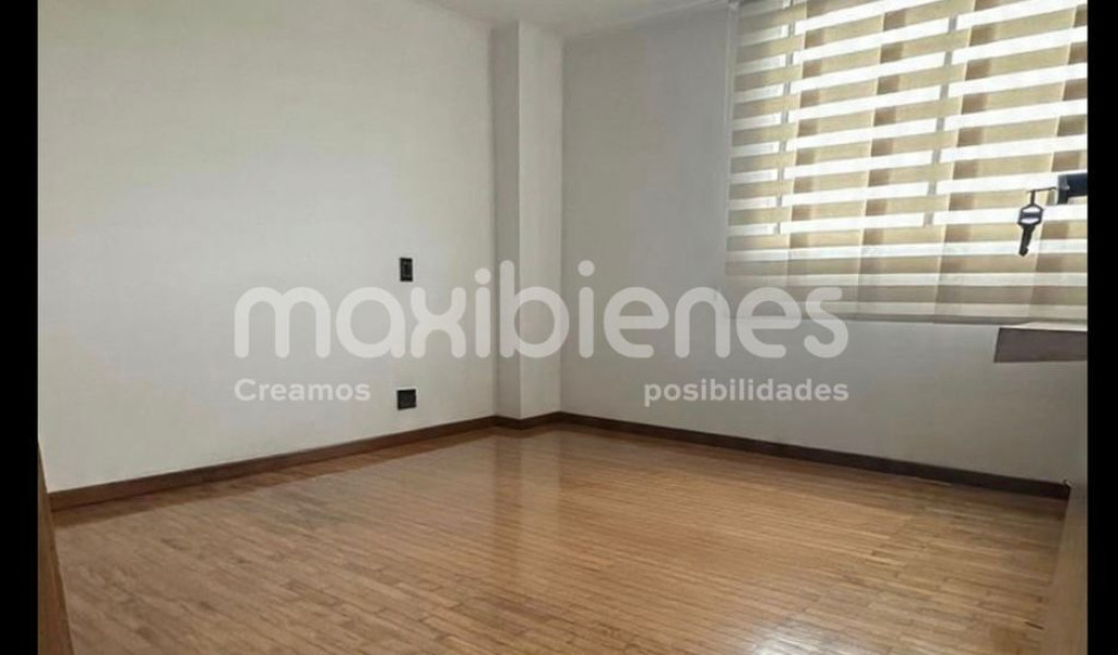 Apartamento en arriendo en El Tesoro, Medellín · foto 7 de 7