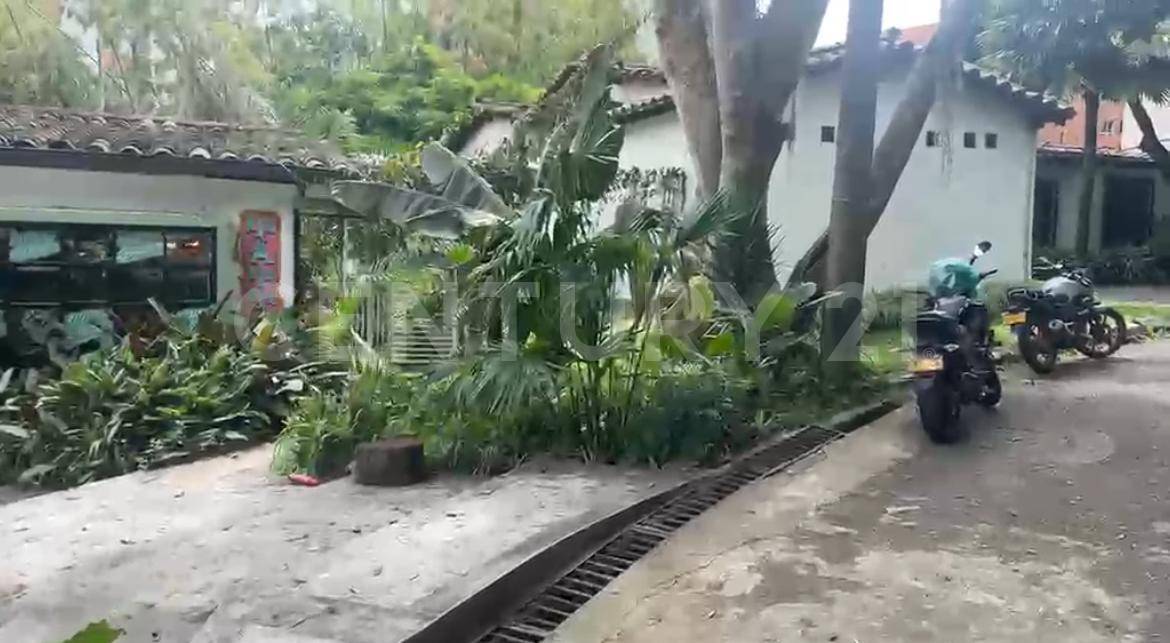 Local en Arriendo en Castropol, Medellín