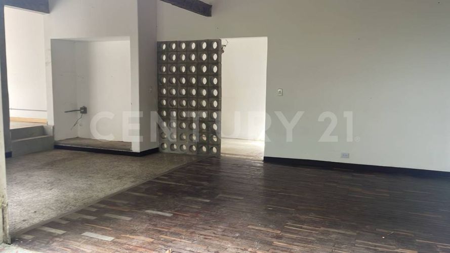Local en arriendo en Castropol, Medellín, 675 m² · foto 7 de 15
