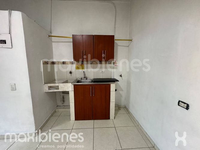 Local en arriendo en El Salvador, Medellín, 25 m² · foto 13 de 14