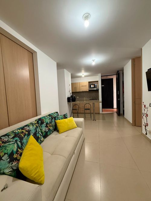 Apartamento de 2 alcobas en venta en Ricaurte, 55 m² · foto 2 de 18