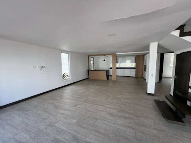 $860.000.000 en Condominio Heliconias