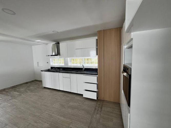 Casa de 4 alcobas en venta en La Ceja, 198 m² · foto 3 de 18