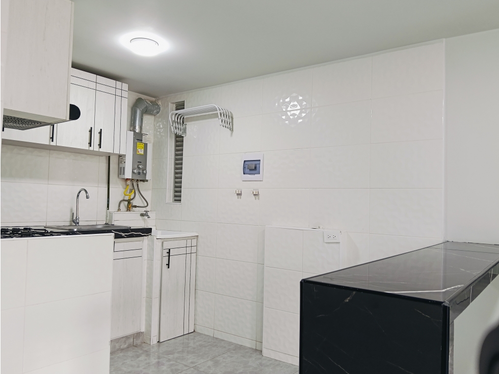 Apartamento en venta en Fontibon, Bogotá · foto 4 de 17