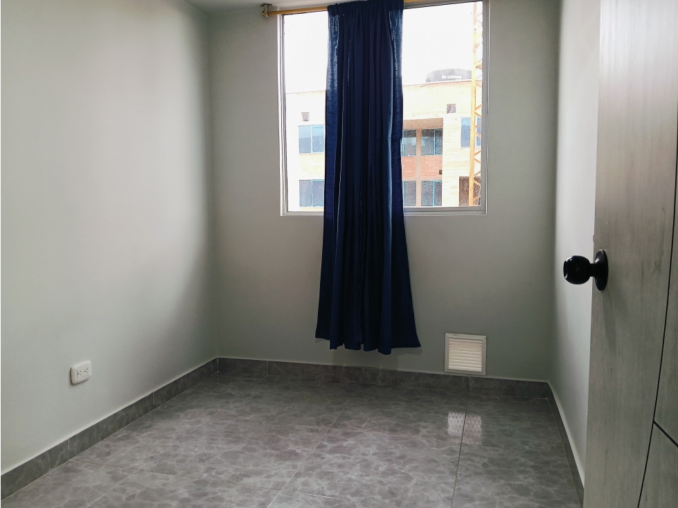 Apartamento en venta en Fontibon, Bogotá · foto 11 de 17