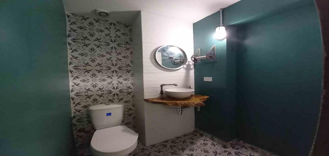 Local en venta en Via El Eden, Armenia, 102 m² · foto 3 de 11