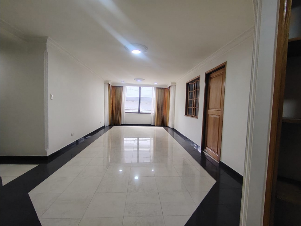 Apartamento en venta en La Castellana, Armenia · foto 2 de 22