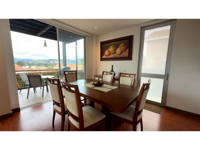 Casa de 3 alcobas en venta en Los Zipas, Cajicá, 208 m² · foto 5 de 20