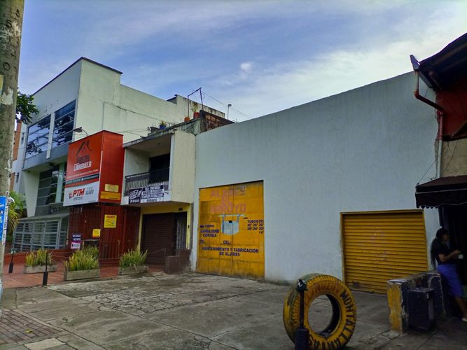 Casa de 3 alcobas en venta en Seminario, Cali, 200 m² · foto 2 de 24