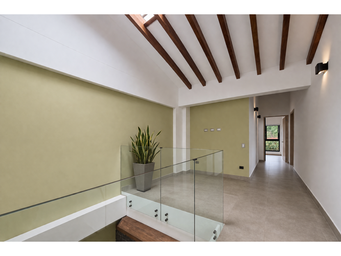 Casa de 4 alcobas en venta en Santa Elena, El Retiro, 303 m² · foto 8 de 23