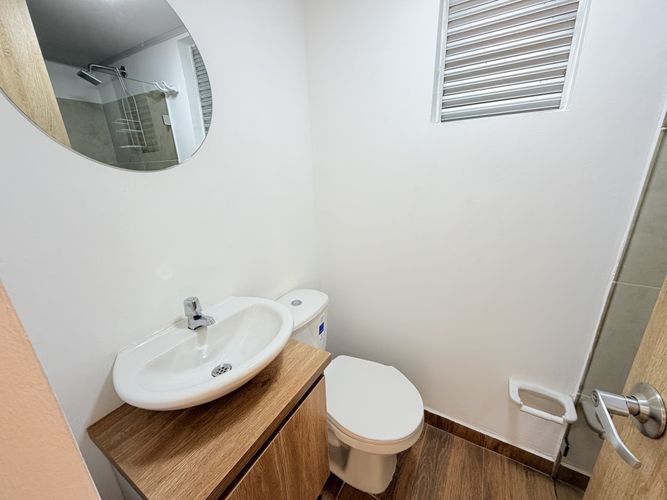 Apartamento de 2 alcobas en venta en Fac, Madrid, 42 m² · foto 14 de 20
