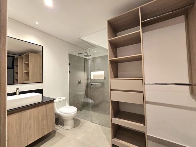 Casa de 4 alcobas en venta en Santa Elena, El Retiro, 303 m² · foto 13 de 23