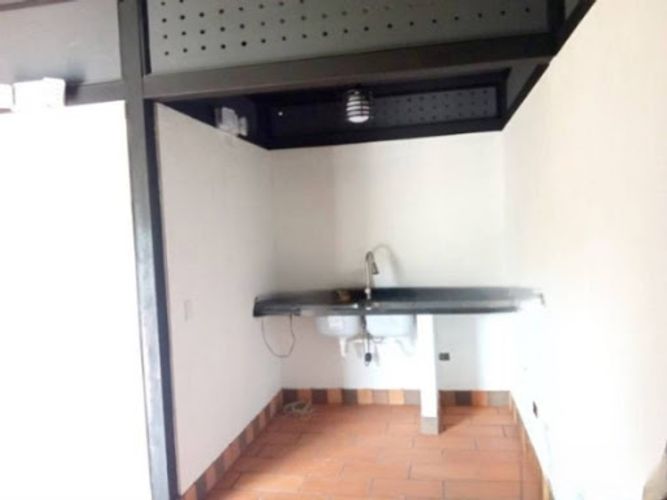 Local en arriendo en El Porvenir, Rionegro, 5 m² · foto 4 de 11