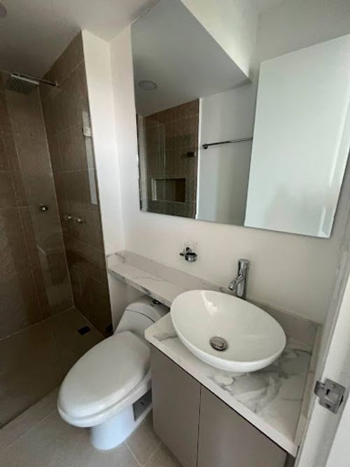 Apartamento de 2 alcobas en venta en Cuatro Esquinas, Rionegro, 51 m² · foto 6 de 16