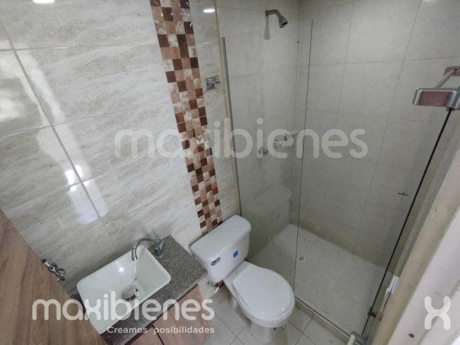 Apartamento de 3 alcobas en arriendo en Pajarito, Medellín, 53 m² · foto 8 de 12