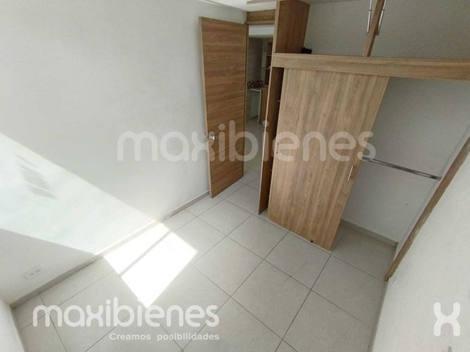 Apartamento de 3 alcobas en arriendo en Pajarito, Medellín, 53 m² · foto 10 de 12