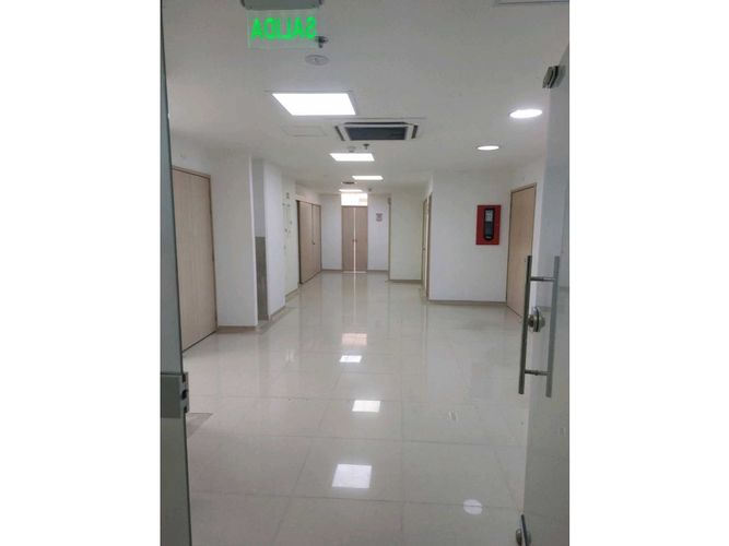 Local en arriendo en Fundadores, Armenia, 242 m² · foto 2 de 15