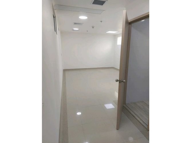Local en arriendo en Fundadores, Armenia, 242 m² · foto 4 de 15