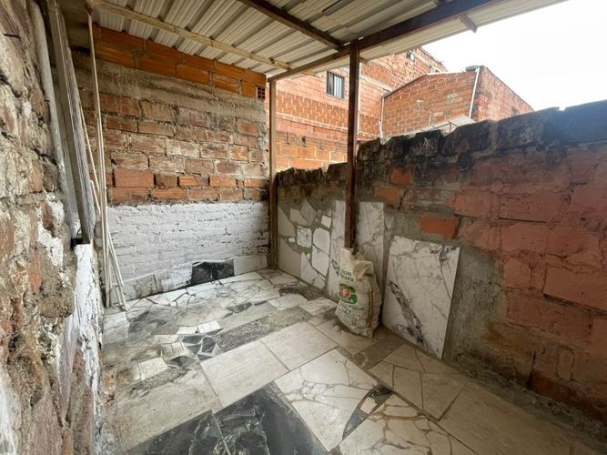 Casa de 3 alcobas en venta en Niquia, Bello, 128 m² · foto 9 de 11