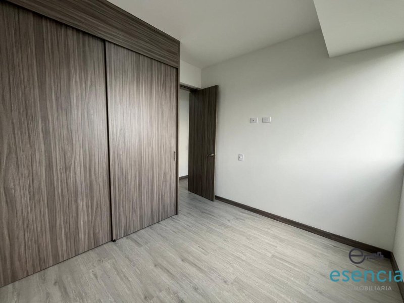 Apartamento en arriendo en Las Palmas, Medellín · foto 8 de 12