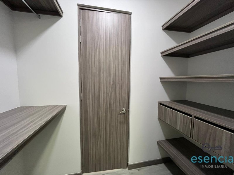 Apartamento en arriendo en Las Palmas, Medellín · foto 11 de 12