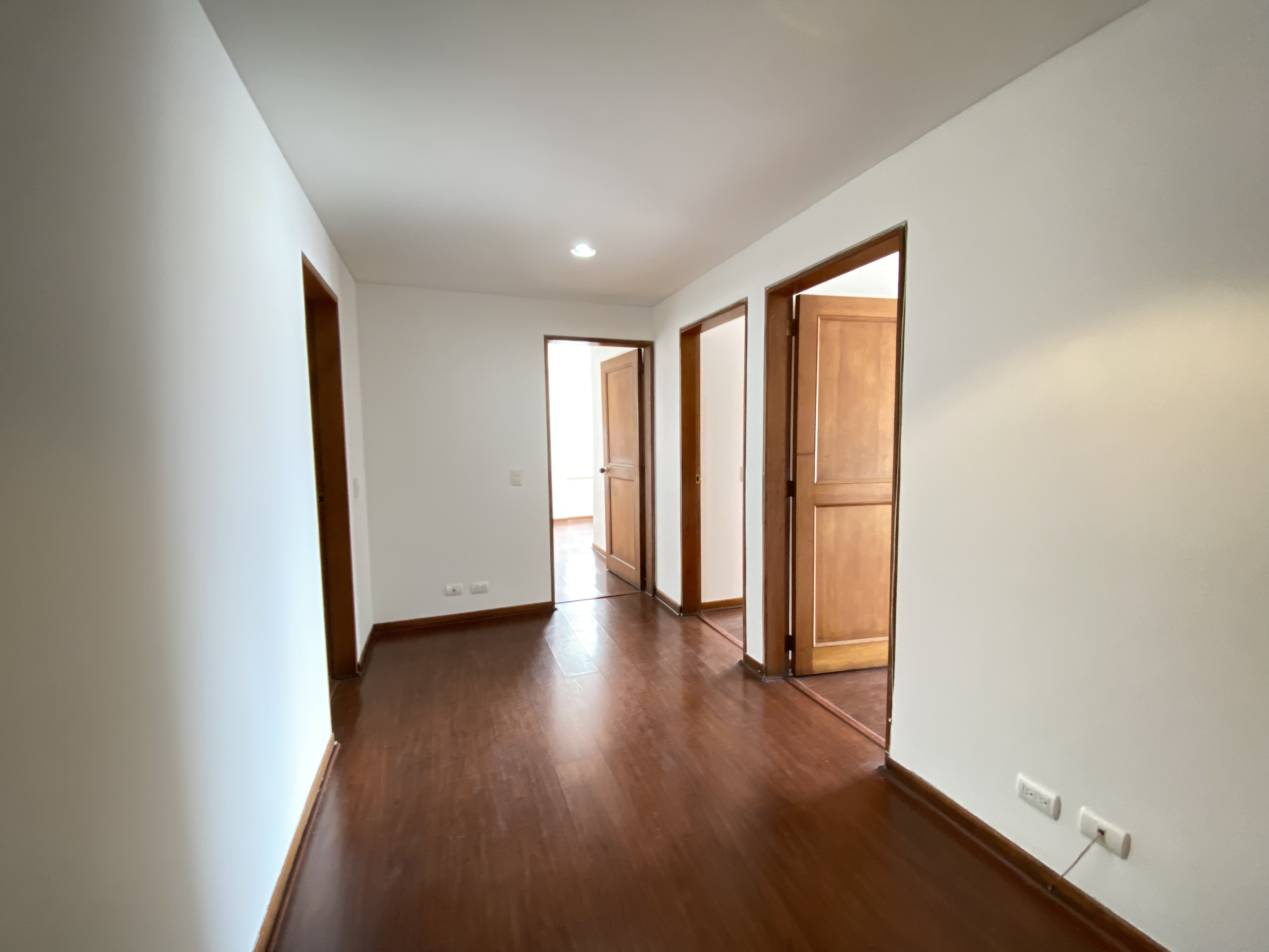 Apartamento en venta en Gratamira, Bogotá · foto 6 de 24