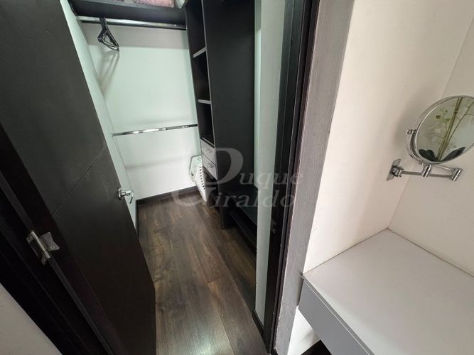 Apartamento de 3 alcobas en arriendo en Castropol, Medellín, 158 m² · foto 15 de 23