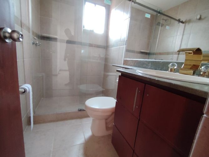 Apartamento de 3 alcobas en arriendo en Los Balsos, Medellín, 120 m² · foto 16 de 24