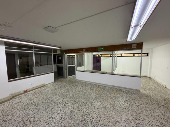 Oficina en arriendo en Prados Del Norte, Cali, 754 m² · foto 6 de 24