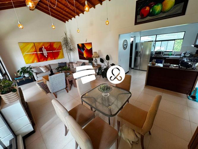 Casa de 3 alcobas en venta en Santa Elena, El Retiro, 429 m² · foto 21 de 24