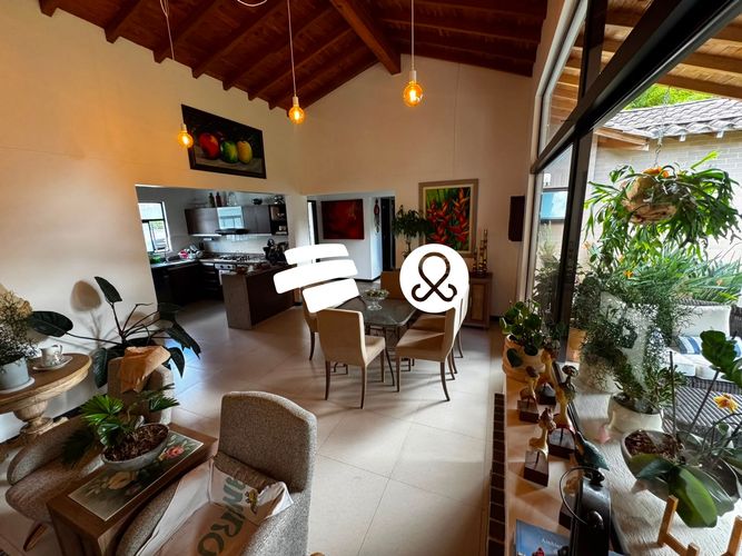 Casa de 3 alcobas en venta en Santa Elena, El Retiro, 429 m² · foto 22 de 24