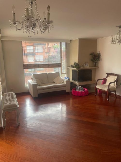 Apartamento en venta en Navarra, Bogotá · foto 2 de 23