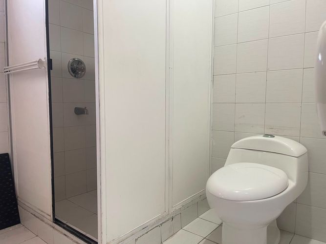 Oficina en arriendo en El Poblado, Medellín, 250 m² · foto 10 de 20