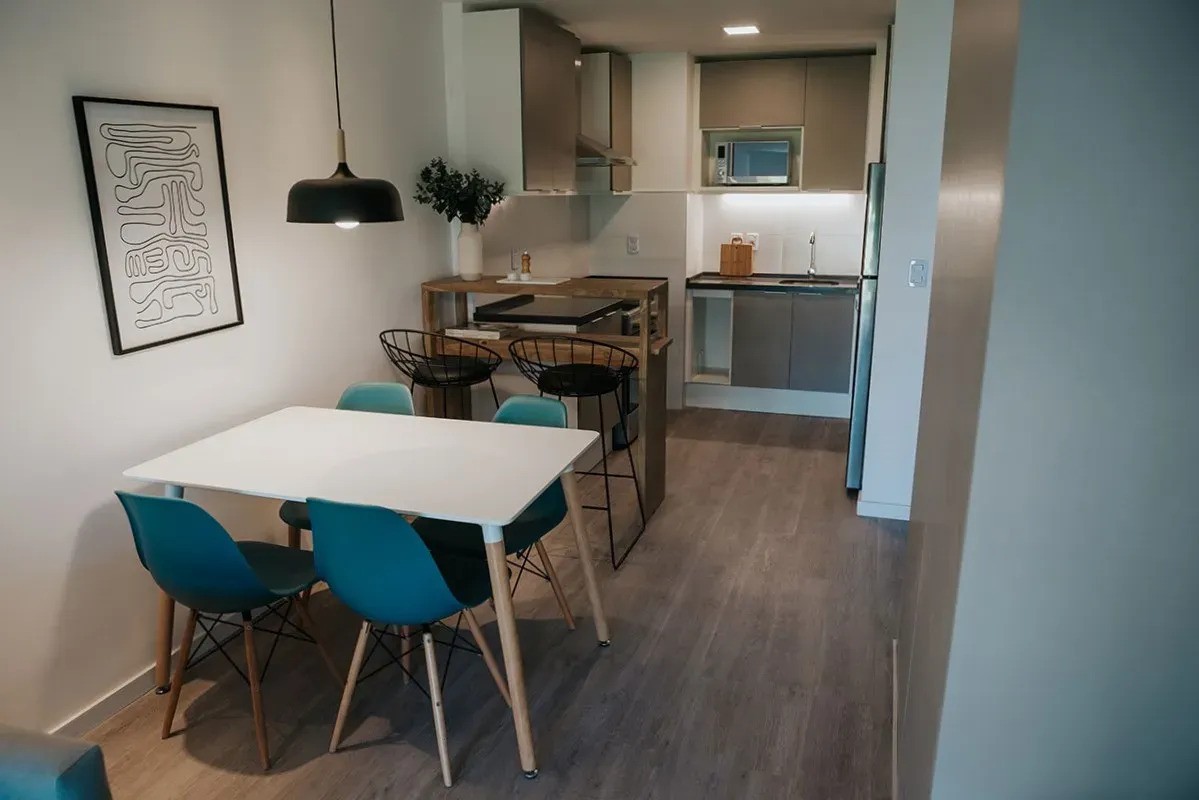 Alquiler Apartamento 1 Dormitorio en Centro | A pasos de 18 de Julio | Piso 10
