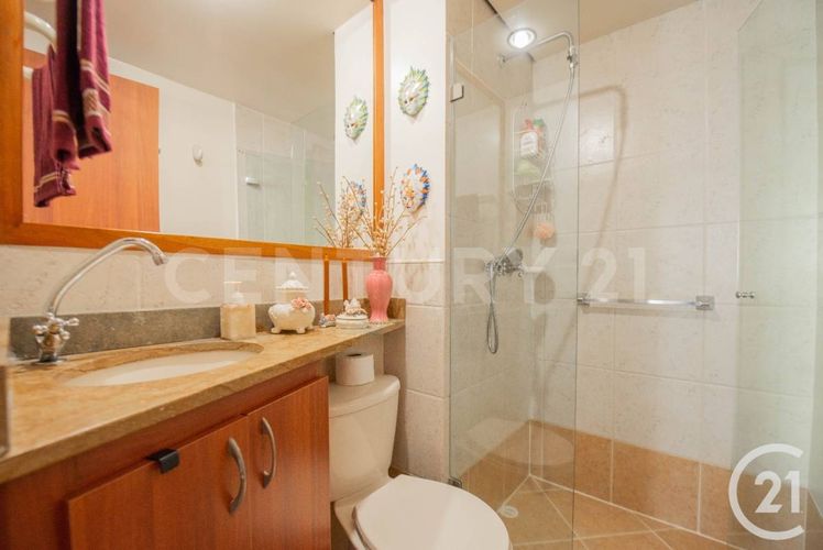 Apartamento de 3 alcobas en venta en El Poblado, Medellín, 123 m² · foto 15 de 20
