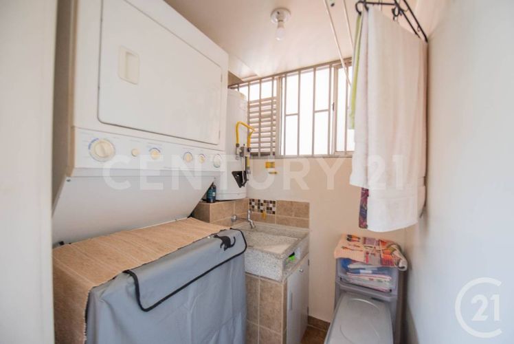 Apartamento de 3 alcobas en venta en El Poblado, Medellín, 123 m² · foto 18 de 20